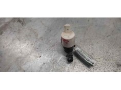 Recambio de bomba limpia para peugeot 308 active referencia OEM IAM 9632984980 2 PINS 