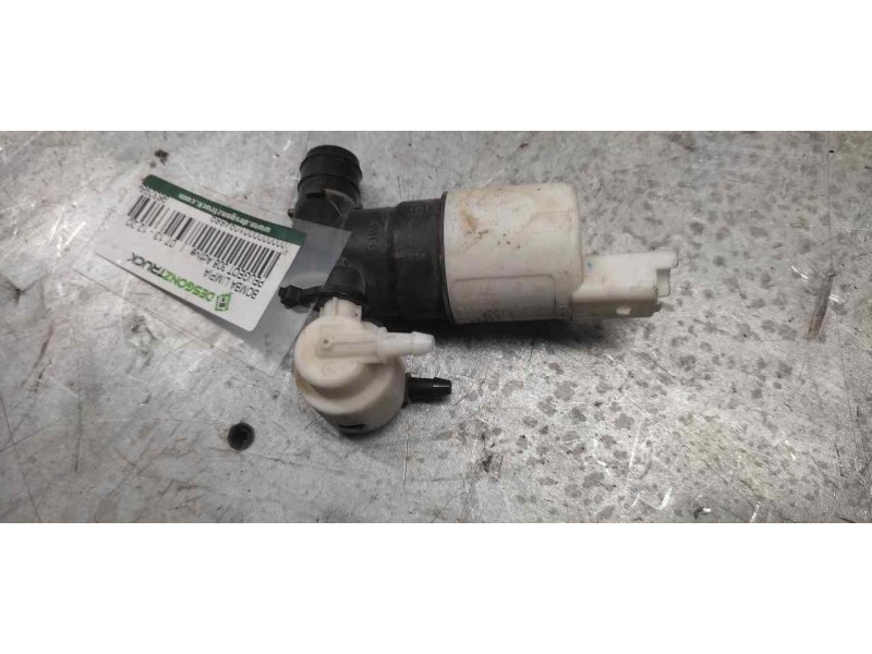 Recambio de bomba limpia para peugeot 308 active referencia OEM IAM 9632984980 2 PINS 