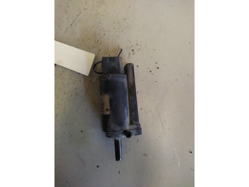 Recambio de bomba limpia para volvo fm 12 asta 2001 12.1 diesel (d12d420) referencia OEM IAM 8189171  