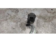 Recambio de bomba limpia para chevrolet epica lt referencia OEM IAM 96396602 2 PINS  2