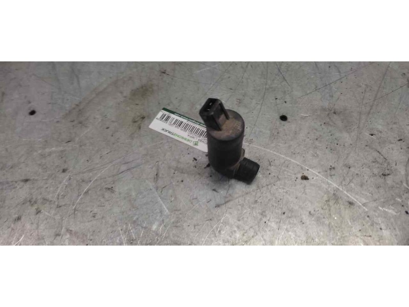 Recambio de bomba limpia para ford mondeo berlina (ge) ambiente referencia OEM IAM 1S7117K624DB 2 PINS 