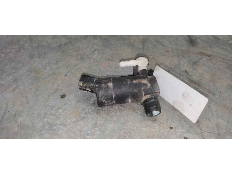 Recambio de bomba limpia para ford focus berlina (cap) ambiente (d) referencia OEM IAM 1S7117K624FE 2 PINS 