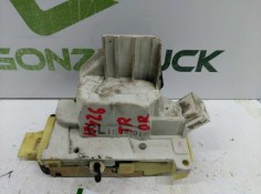 Recambio de cerradura puerta trasera derecha para ford focus berlina (cak) ghia referencia OEM IAM 4057985   2