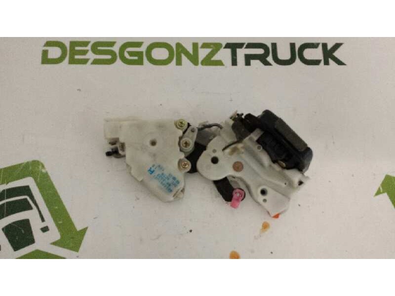 Recambio de cerradura puerta trasera derecha para nissan almera (n15) gx referencia OEM IAM   