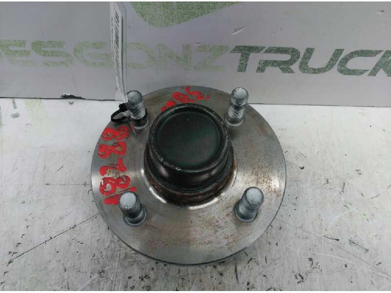 Recambio de buje para nissan micra (k11) blue referencia OEM IAM   