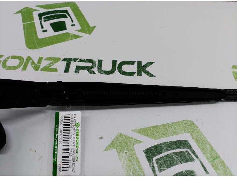 Recambio de brazo limpia delantero derecho para peugeot 407 sport referencia OEM IAM 6429X5  