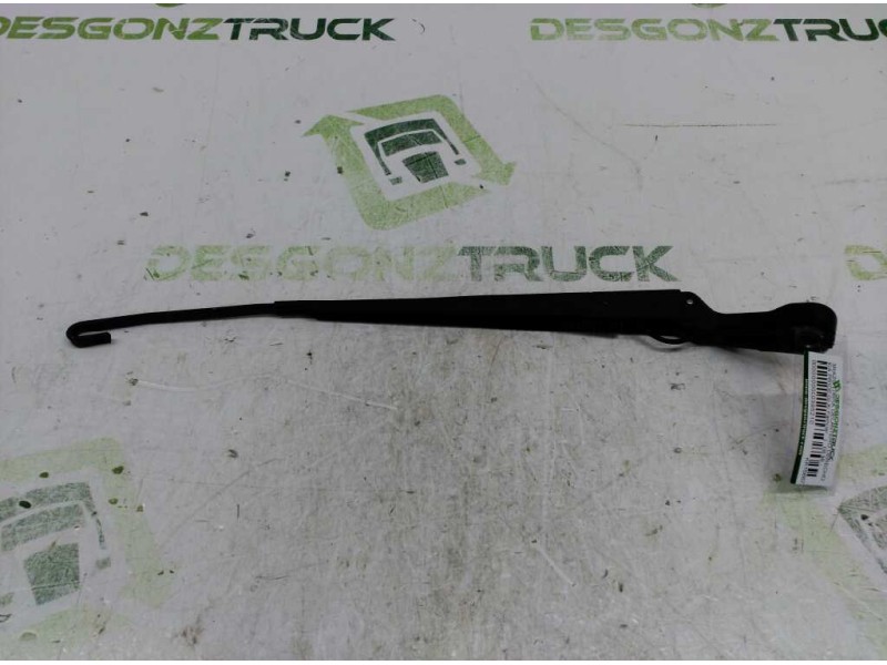 Recambio de brazo limpia delantero derecho para kia pride glxi familiar referencia OEM IAM KK15667321  