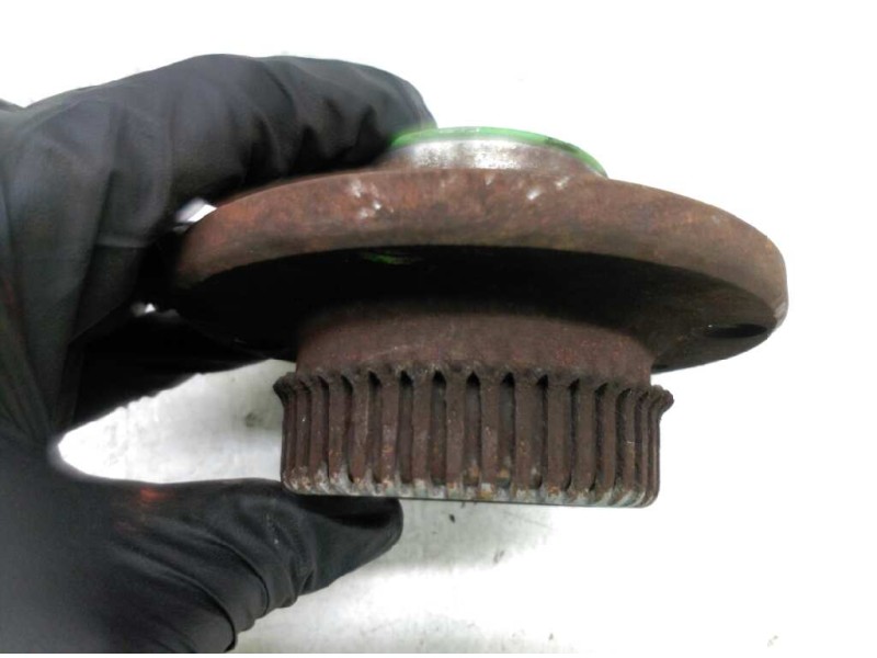 Recambio de buje para seat cordoba berlina (6k2) sport referencia OEM IAM   