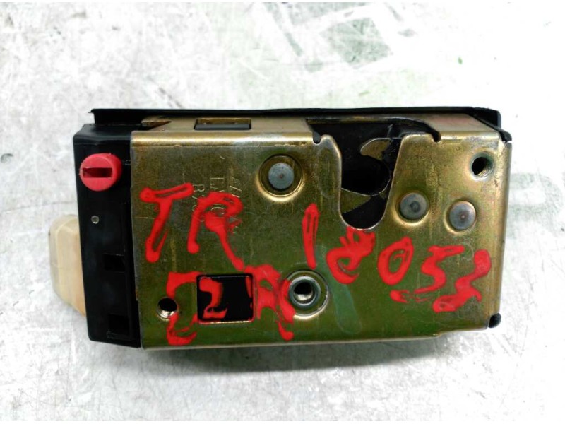 Recambio de cerradura puerta trasera derecha para opel corsa a city referencia OEM IAM 90159255  