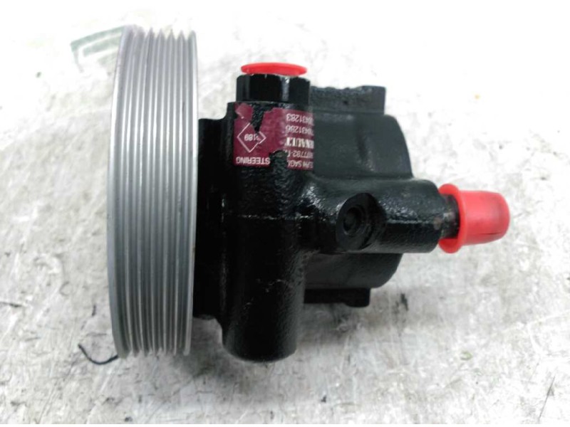 Recambio de bomba servodireccion para renault megane ii berlina 3p dynamique referencia OEM IAM 7700431283 7700431286 