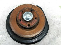 Recambio de buje para nissan primastar (x83) caja cerrada batalla corta 2,7t referencia OEM IAM  IZQUIERDO 