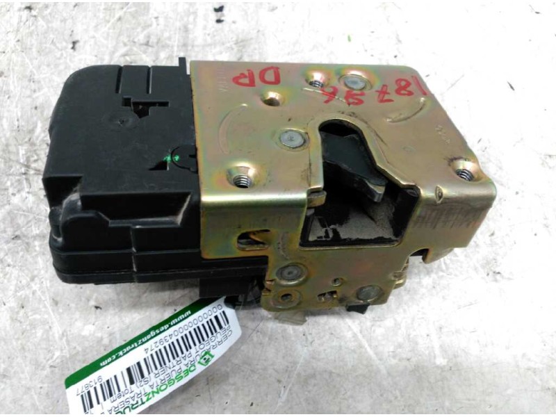 Recambio de cerradura puerta trasera derecha para peugeot partner (s2) totem referencia OEM IAM 913877  
