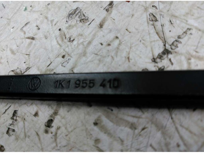 Recambio de brazo limpia delantero derecho para volkswagen golf v berlina (1k1) sportline referencia OEM IAM 1K1955410FKZ  