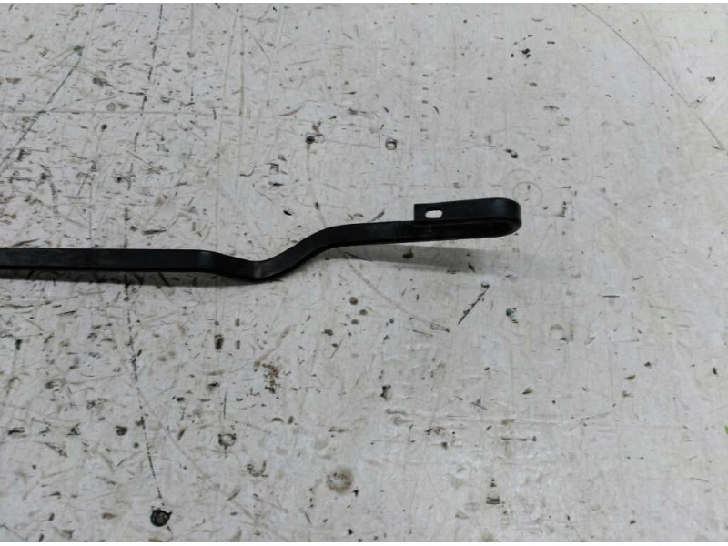 Recambio de brazo limpia delantero derecho para volkswagen golf iii cabrio (1e7) avantgarde referencia OEM IAM 1H1955410A  