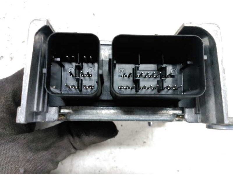 Recambio de centralita airbag para ford focus berlina (cak) ambiente referencia OEM IAM YS4T14B056BA 629261241701 