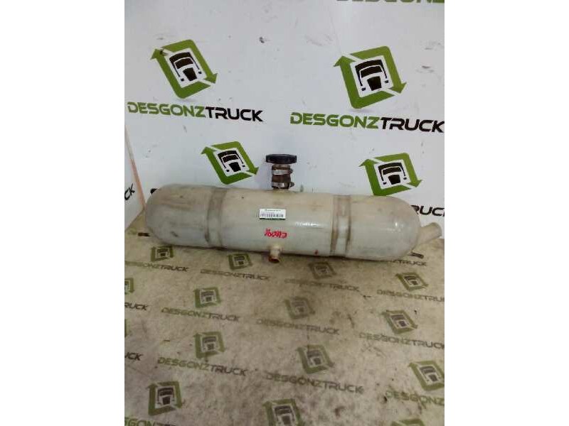Recambio de deposito expansion para scania trucks serie 4 bus k 124 referencia OEM IAM   