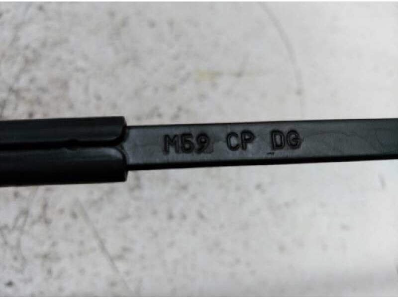 Recambio de brazo limpia delantero derecho para peugeot partner (s2) combiespace referencia OEM IAM   