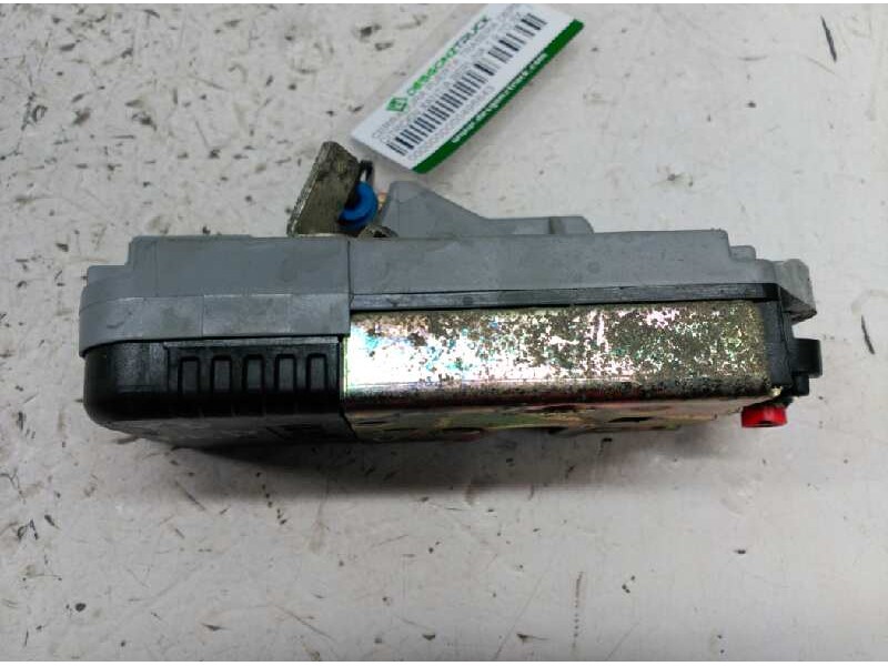 Recambio de cerradura puerta trasera derecha para citroën xantia berlina 1.9 td sx referencia OEM IAM   