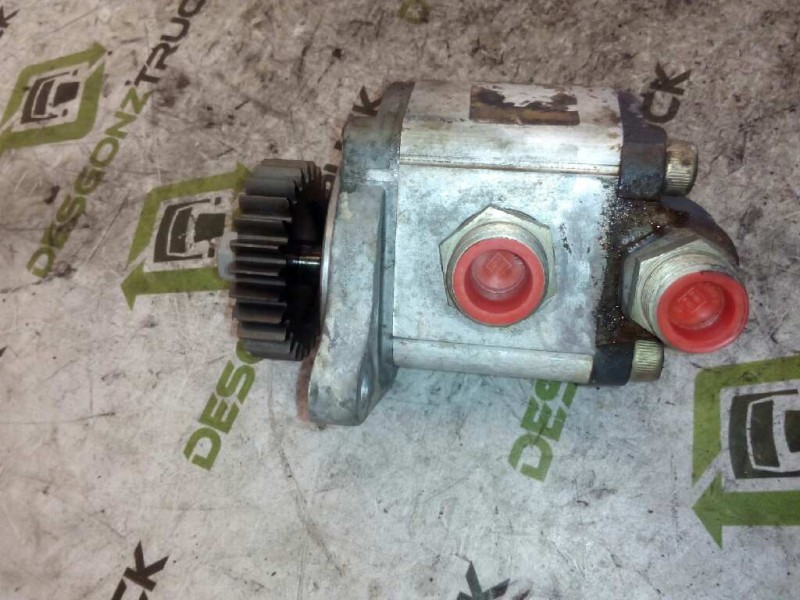 Recambio de bomba servodireccion para renault trucks premium distribution 420.18 (412cv) referencia OEM IAM 54100710 5271 02317