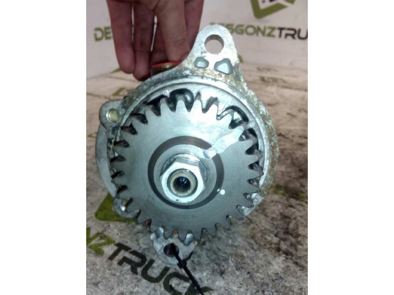 Recambio de bomba servodireccion para renault trucks premium distribution 420.18 (412cv) referencia OEM IAM 54100710 5271 02317