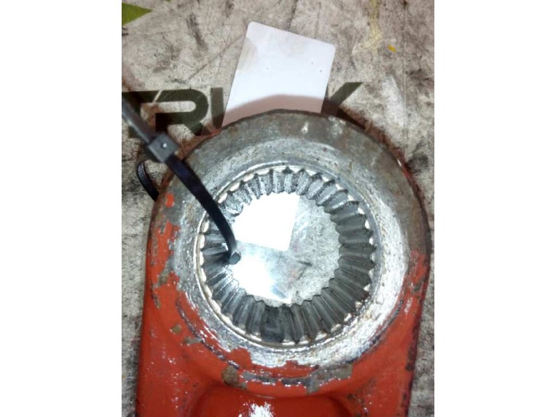 Recambio de brazo suspension superior delantero izquierdo para iveco trucks daily turbo daily referencia OEM IAM 201  