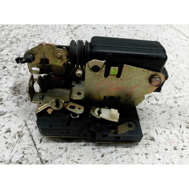 Recambio de cerradura puerta trasera derecha para renault megane i scenic (ja0) 1.9 d alize referencia OEM IAM   