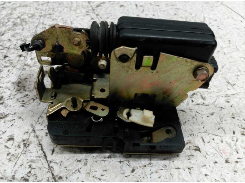 Recambio de cerradura puerta trasera derecha para renault megane i scenic (ja0) 1.9 d alize referencia OEM IAM   