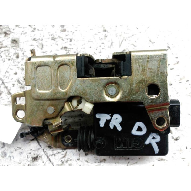 Recambio de cerradura puerta trasera derecha para renault megane i scenic (ja0) 1.9 d alize referencia OEM IAM   