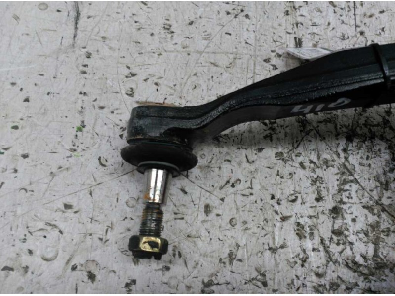 Recambio de brazo suspension superior delantero izquierdo para nissan primera berlina (p12) acenta referencia OEM IAM   