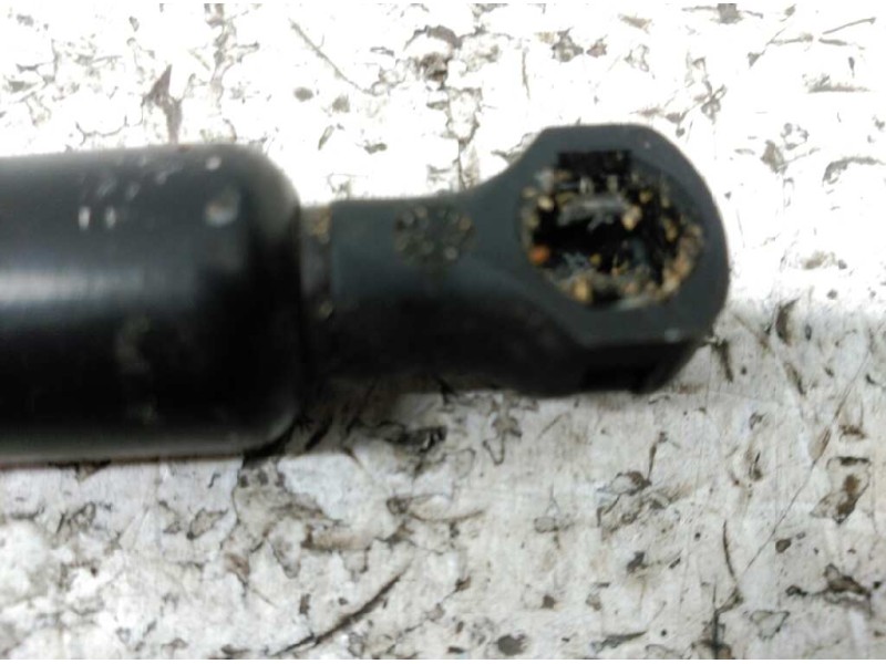 Recambio de bombin porton trasero para peugeot 206 sw xs referencia OEM IAM   