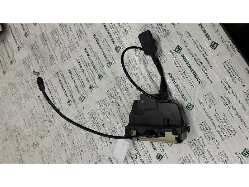 Recambio de cerradura puerta trasera derecha para renault megane ii berlina 5p authentique referencia OEM IAM   