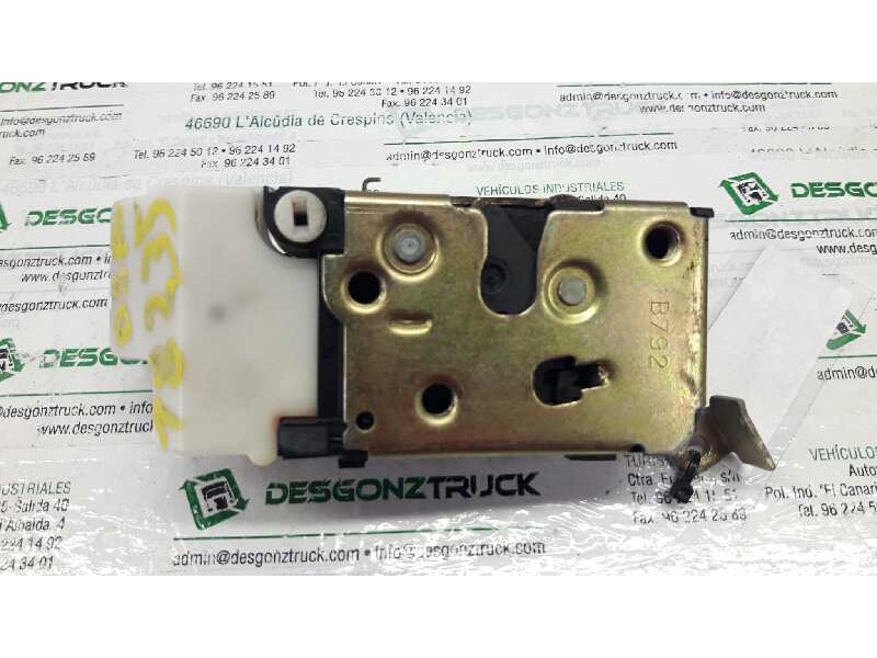 Recambio de cerradura puerta trasera derecha para fiat punto berl. (176) 75 elx referencia OEM IAM   
