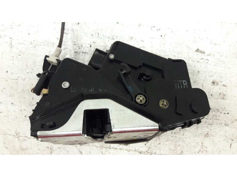 Recambio de cerradura puerta trasera derecha para bmw serie 3 berlina (e46) 320d referencia OEM IAM   