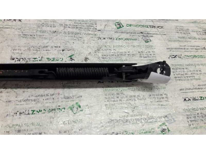 Recambio de brazo limpia delantero derecho para citroën c3 1.4 satisfaction referencia OEM IAM   