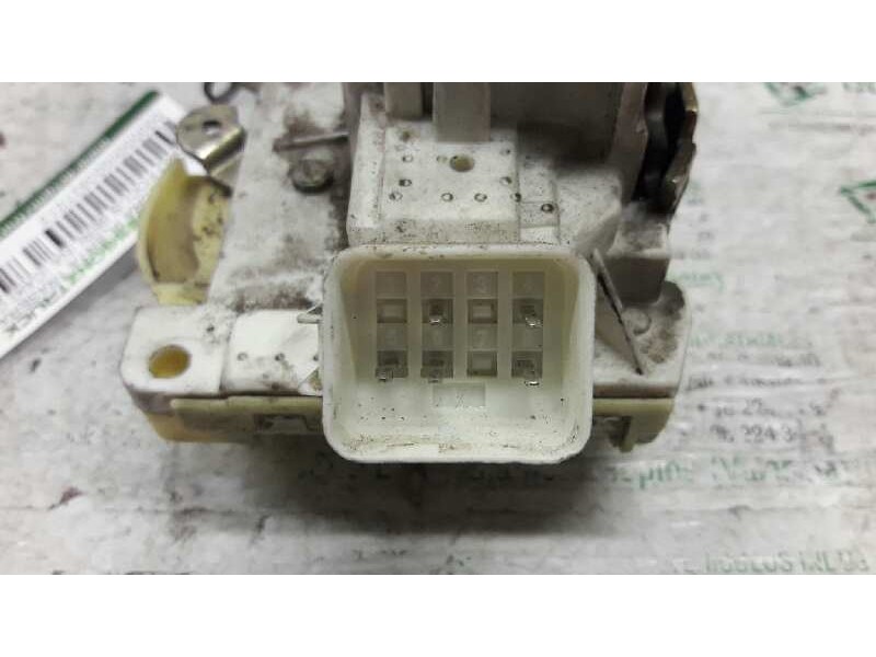 Recambio de cerradura puerta trasera derecha para ford focus berlina (cak) ghia referencia OEM IAM XS41A26412CF  