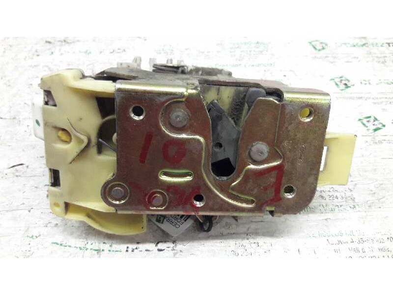 Recambio de cerradura puerta trasera derecha para ford focus berlina (cak) ghia referencia OEM IAM XS41A26412CF  