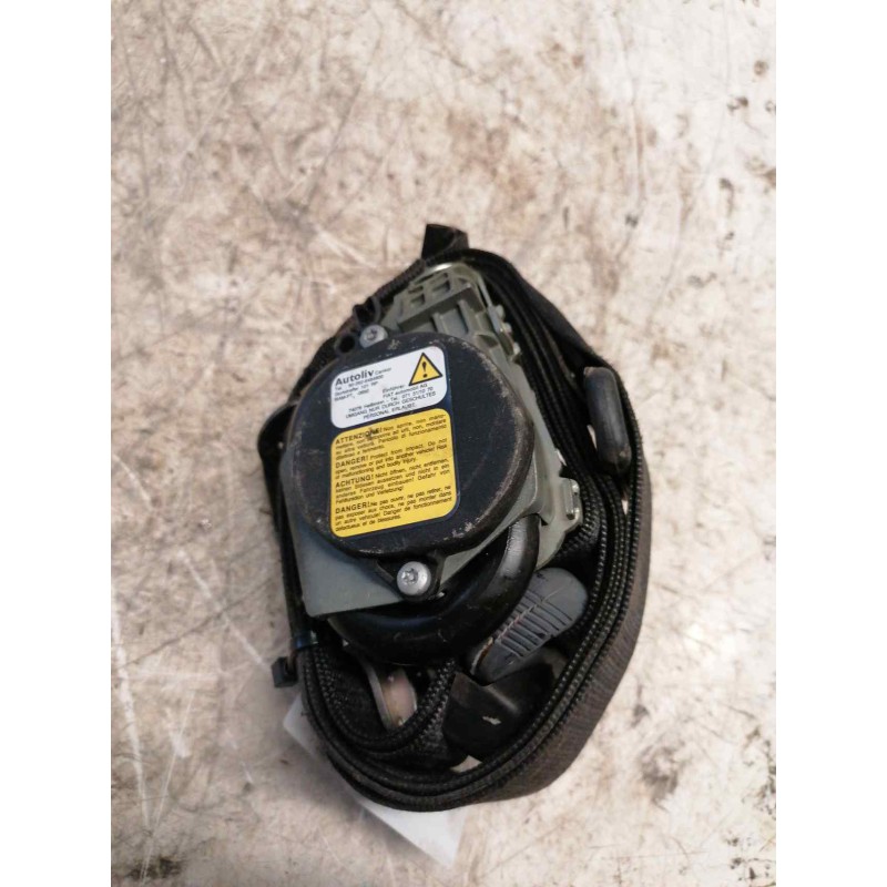 Recambio de cinturon seguridad delantero derecho para fiat linea (110) activa (110.0/111.0) referencia OEM IAM 735448199  