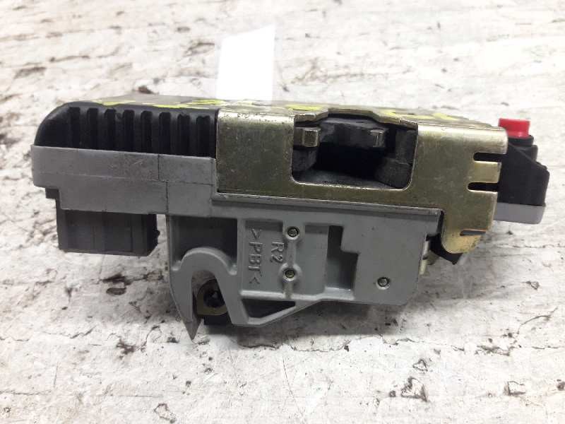 Recambio de cerradura puerta trasera derecha para peugeot 406 berlina (s1/s2) st referencia OEM IAM   