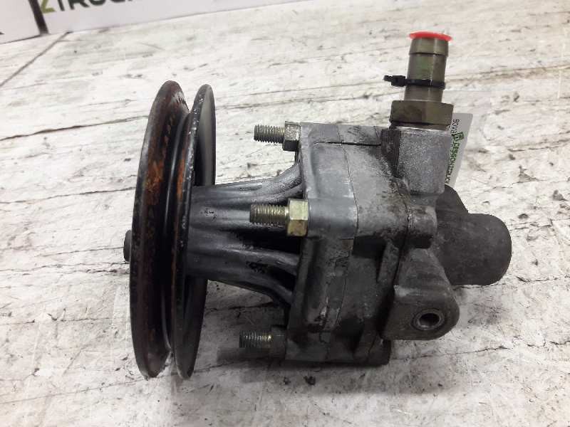 Recambio de bomba servodireccion para audi 80 avant básico avant referencia OEM IAM   