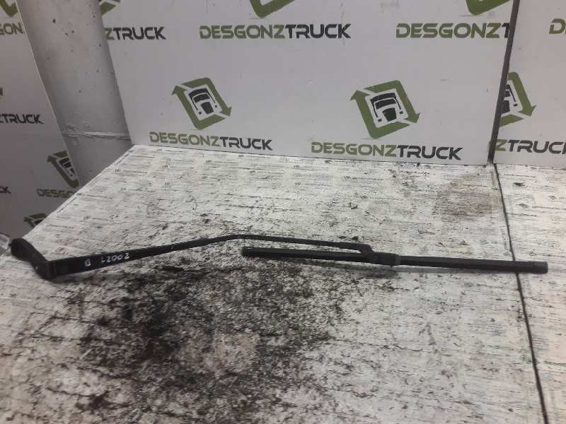 Recambio de brazo limpia delantero derecho para peugeot boxer kombi (rs3000)(333) hdi standart (333) referencia OEM IAM   