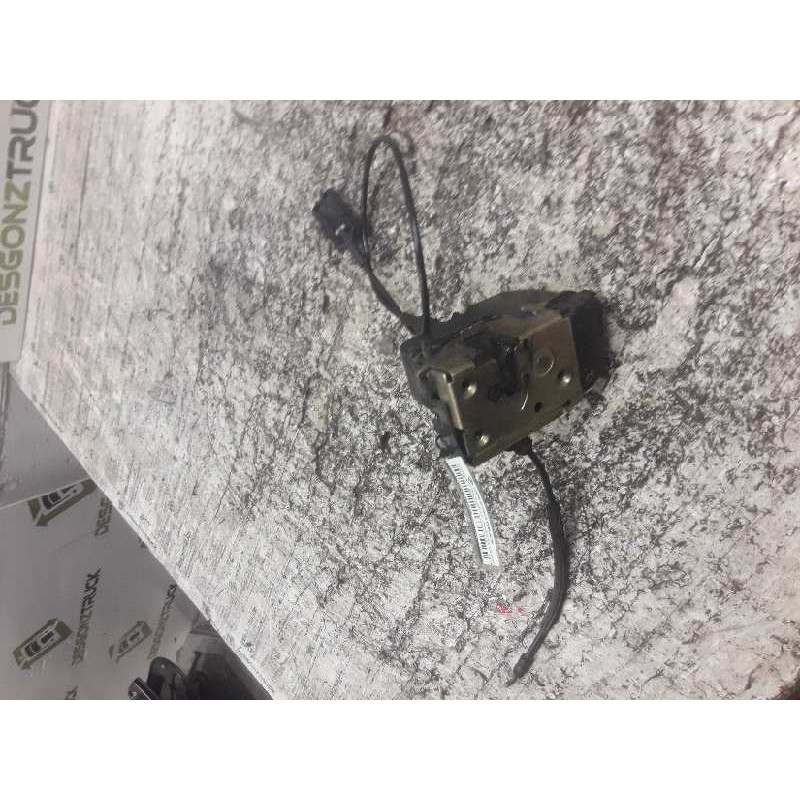 Recambio de cerradura puerta trasera derecha para renault scenic ii authentique referencia OEM IAM 119329 1209031721 4 PINS