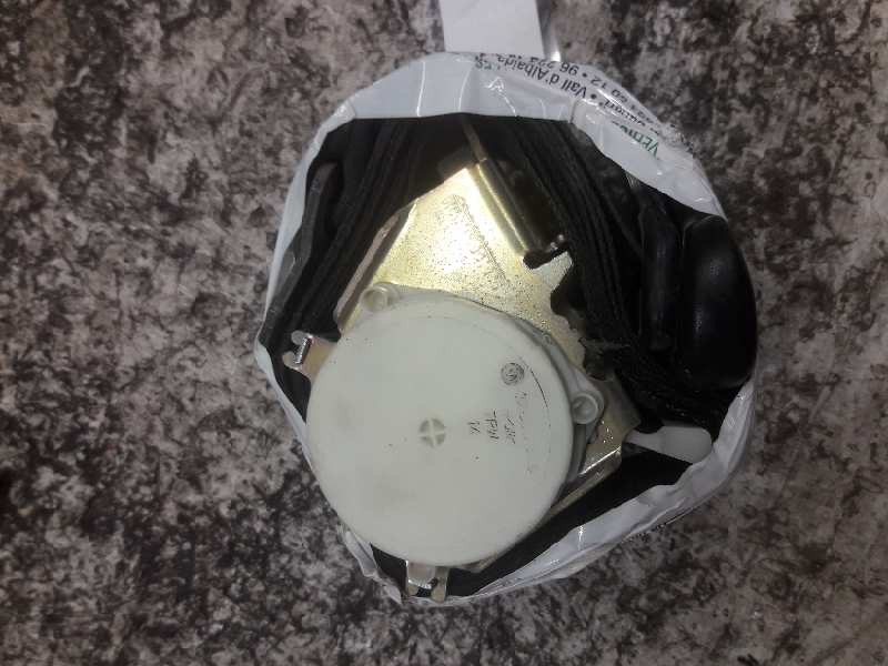 Recambio de cinturon seguridad delantero derecho para ford focus sportbreak (cap) ghia referencia OEM IAM 33032388G  