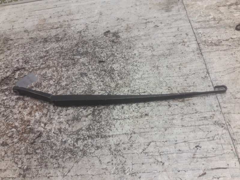 Recambio de brazo limpia delantero derecho para bmw serie 3 berlina (e46) 320d referencia OEM IAM   