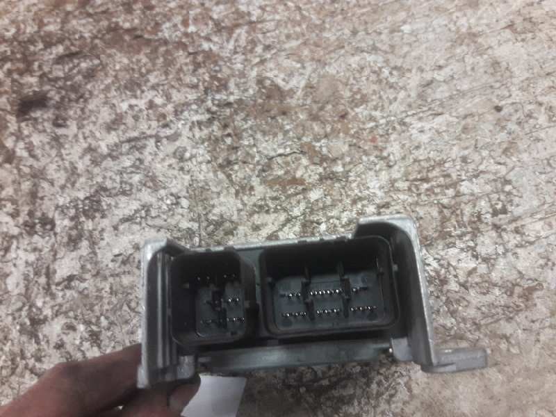 Recambio de centralita airbag para ford focus berlina (cak) ambiente referencia OEM IAM YS4T14B056BA 0285001396 629236986901