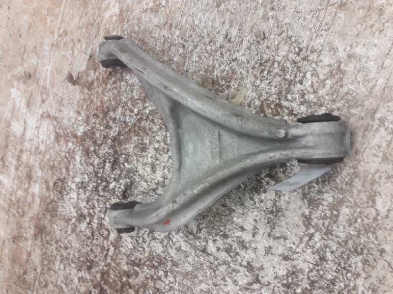 Recambio de brazo suspension superior trasero izquierdo para peugeot 407 st sport pack referencia OEM IAM   