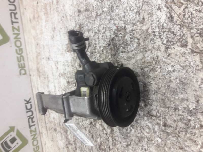 Recambio de bomba servodireccion para ford fiesta berlina (dx) ambiente referencia OEM IAM 96FF3A733BC  