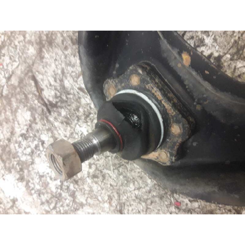 Recambio de brazo suspension superior delantero izquierdo para nissan terrano/terrano.ii (r20) comfort referencia OEM IAM   