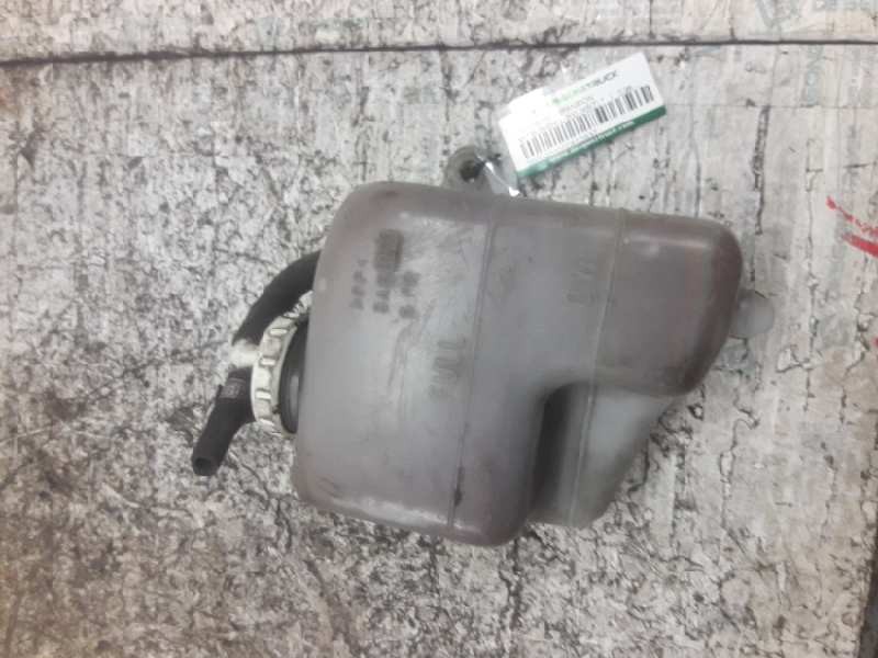 Recambio de deposito expansion para mitsubishi l 200 (k6/7) referencia OEM IAM   