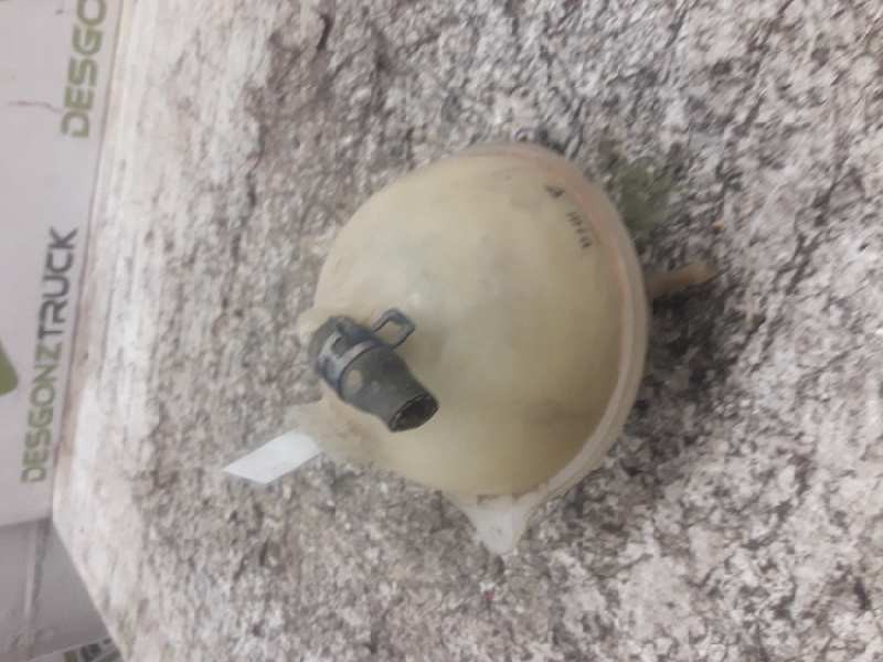 Recambio de deposito expansion para volkswagen golf iii berlina (1h1) s referencia OEM IAM 1H0121407A  