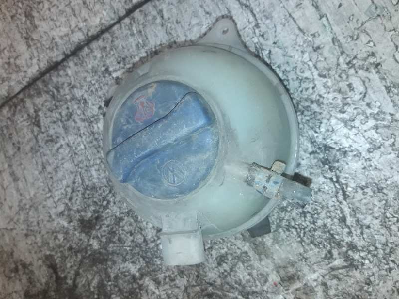 Recambio de deposito expansion para volkswagen polo berlina (6n1) básico referencia OEM IAM 6N0121407  